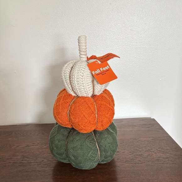 NWT- Hand Crafted- Cream, Orange, Green Triple Stack Knit Pumpkin Decor w/ 🍂 - Picture 1 of 17